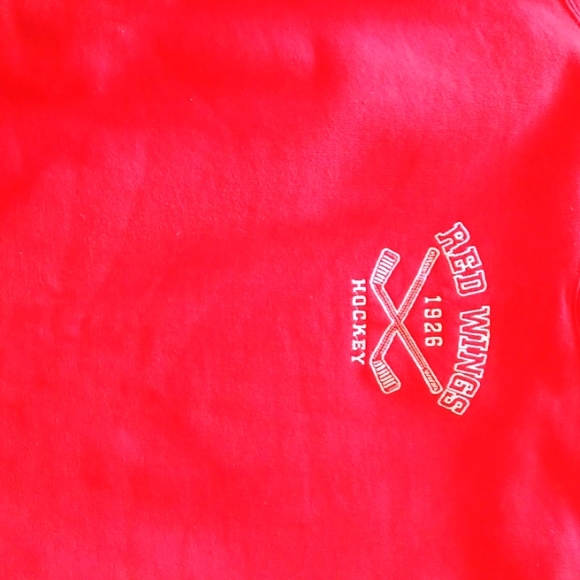 Puma Extra large pullover sweatshirt color red with Red Wings Hockey 1926 h - Picture 1 of 4